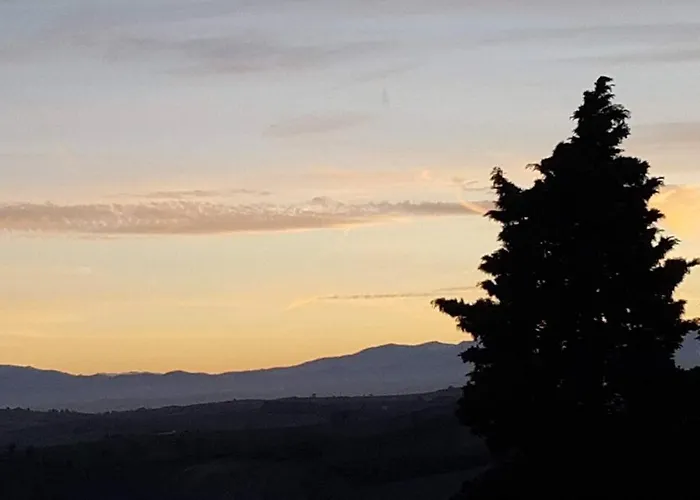 Rue Basse - Overlooking The Pyrenees Дом отдыха Монреаль